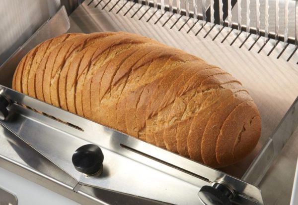 How To Clean And Maintain A Commercial Bread Slicer